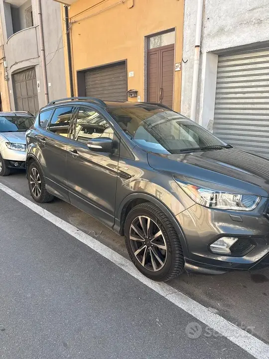 Ford Kuga 2017 photo 3