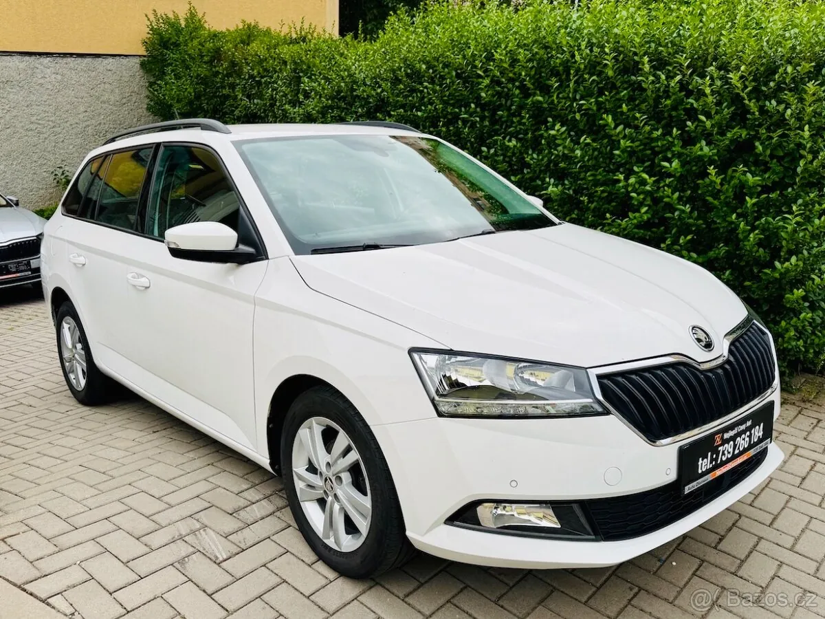 Skoda Fabia 2022 photo 3