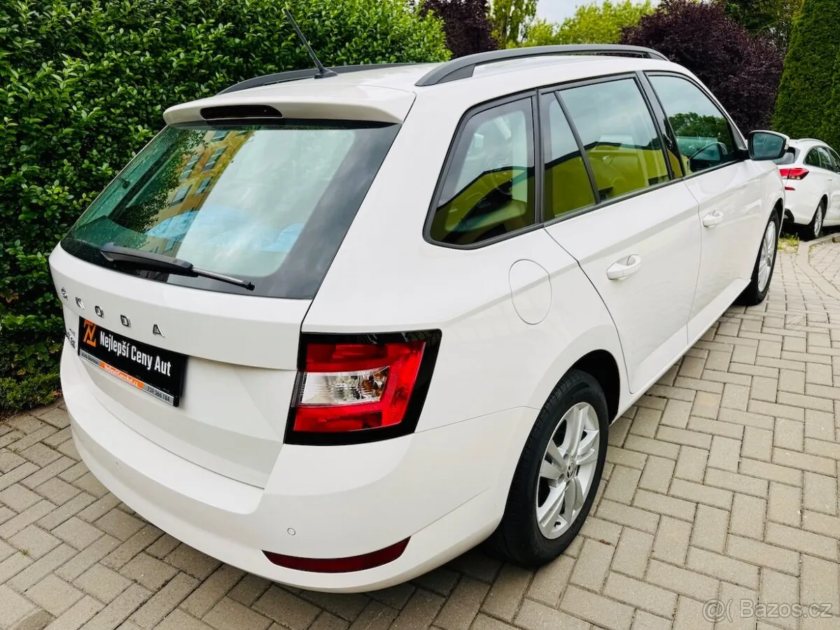 Skoda Fabia 2022 photo 5