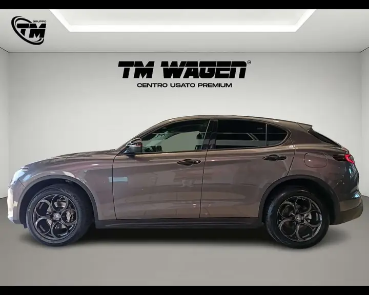 Alfa Romeo Stelvio 2018 photo 4