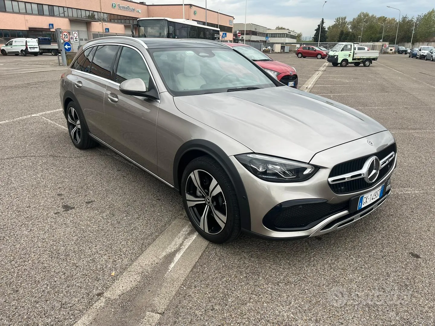 Mercedes-Benz C 2022 photo 2