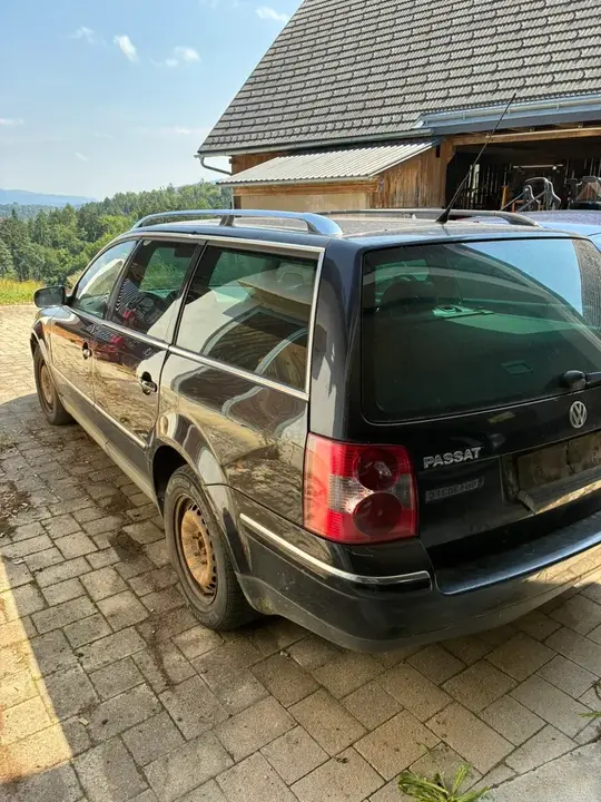 Volkswagen Passat 2003 photo 3