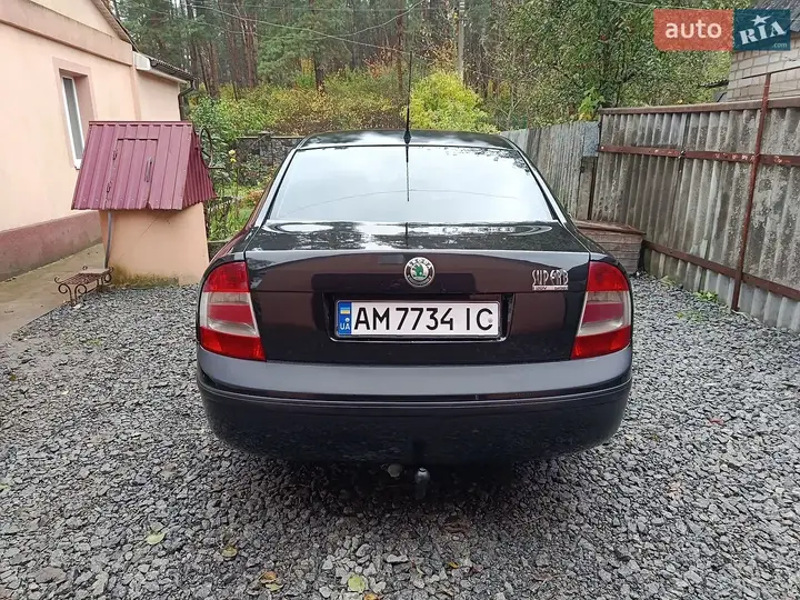 Skoda Superb 2007 photo 5