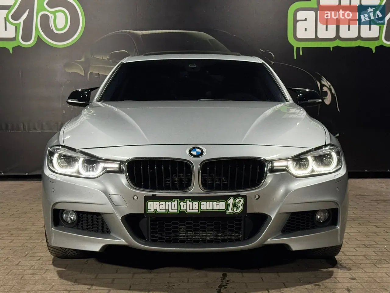BMW 3 Series 2017 photo 5