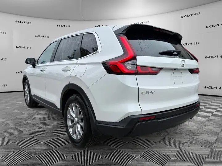 Honda Cr-V 2023 photo 3