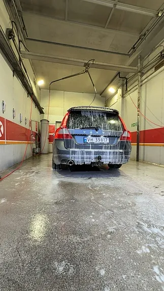 Volvo V70 2012 photo 3