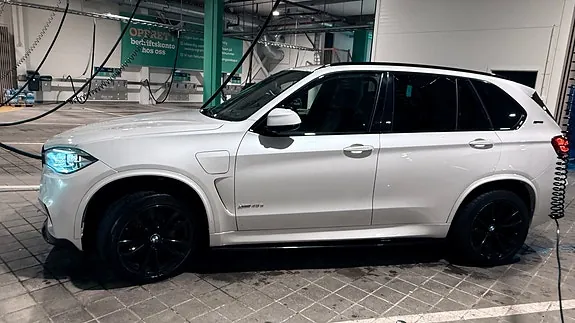 BMW X5 2018 photo 2