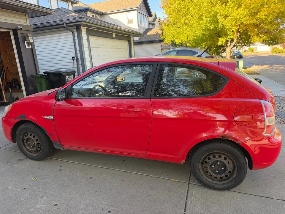 Hyundai Accent 2008 photo 2