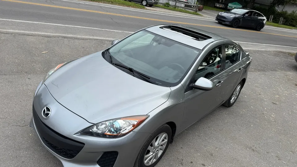 Mazda Mazda3