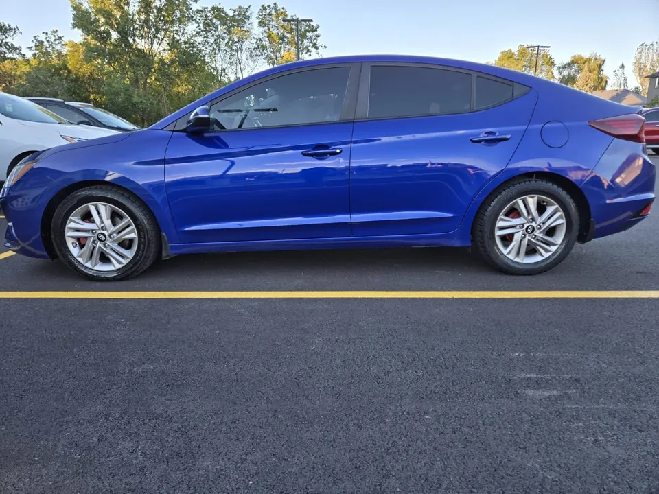 Hyundai Elantra 2020 photo 2