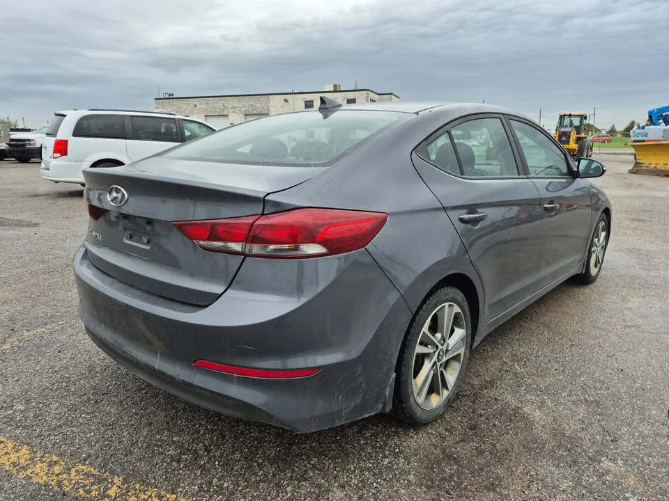 Hyundai Elantra 2017 photo 5