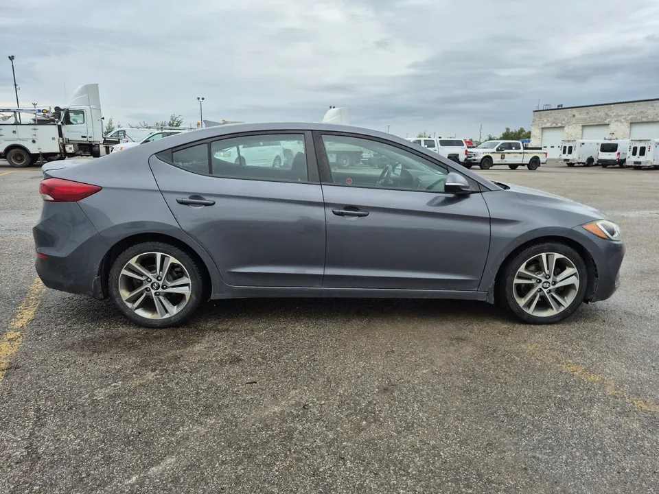 Hyundai Elantra 2017 photo 4