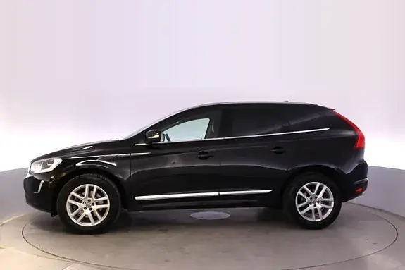 Volvo Xc60 2017 photo 2