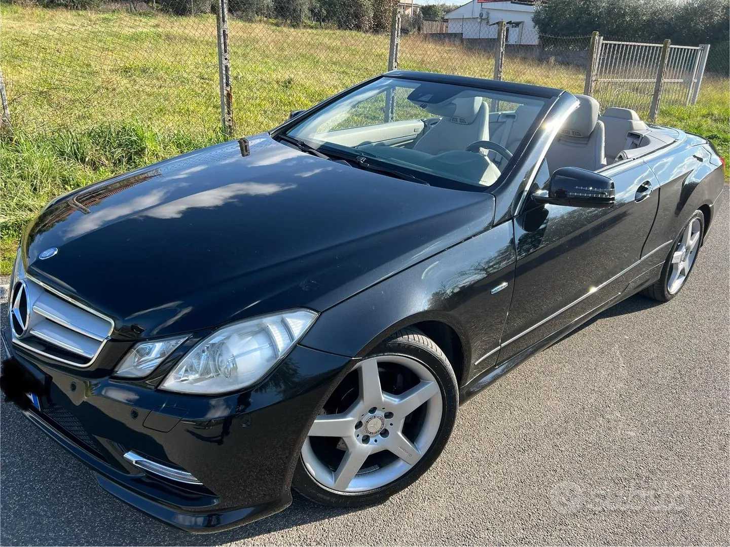 Mercedes-Benz E-Class 2012 photo 2