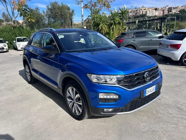 Volkswagen T-Roc 2022 photo 3