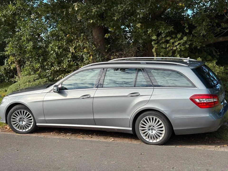 Mercedes-Benz E