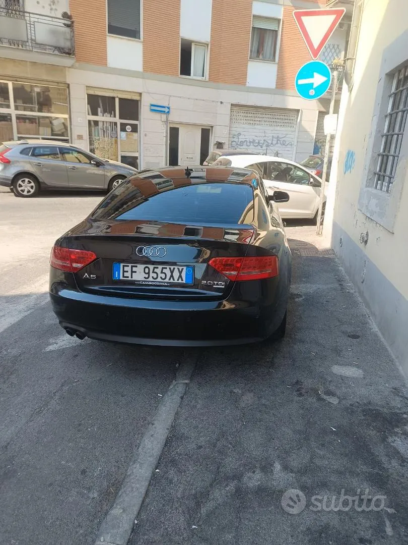 Audi A5 2010 photo 3