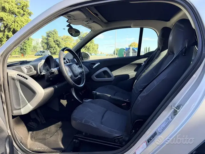 Smart Fortwo 2008 photo 4
