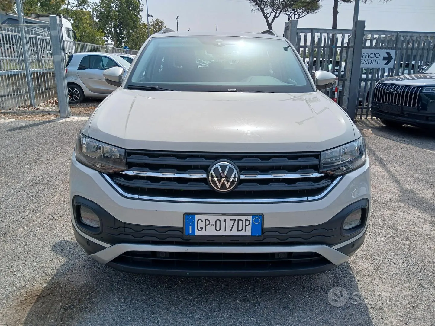 Volkswagen T-Cross 2023 photo 2