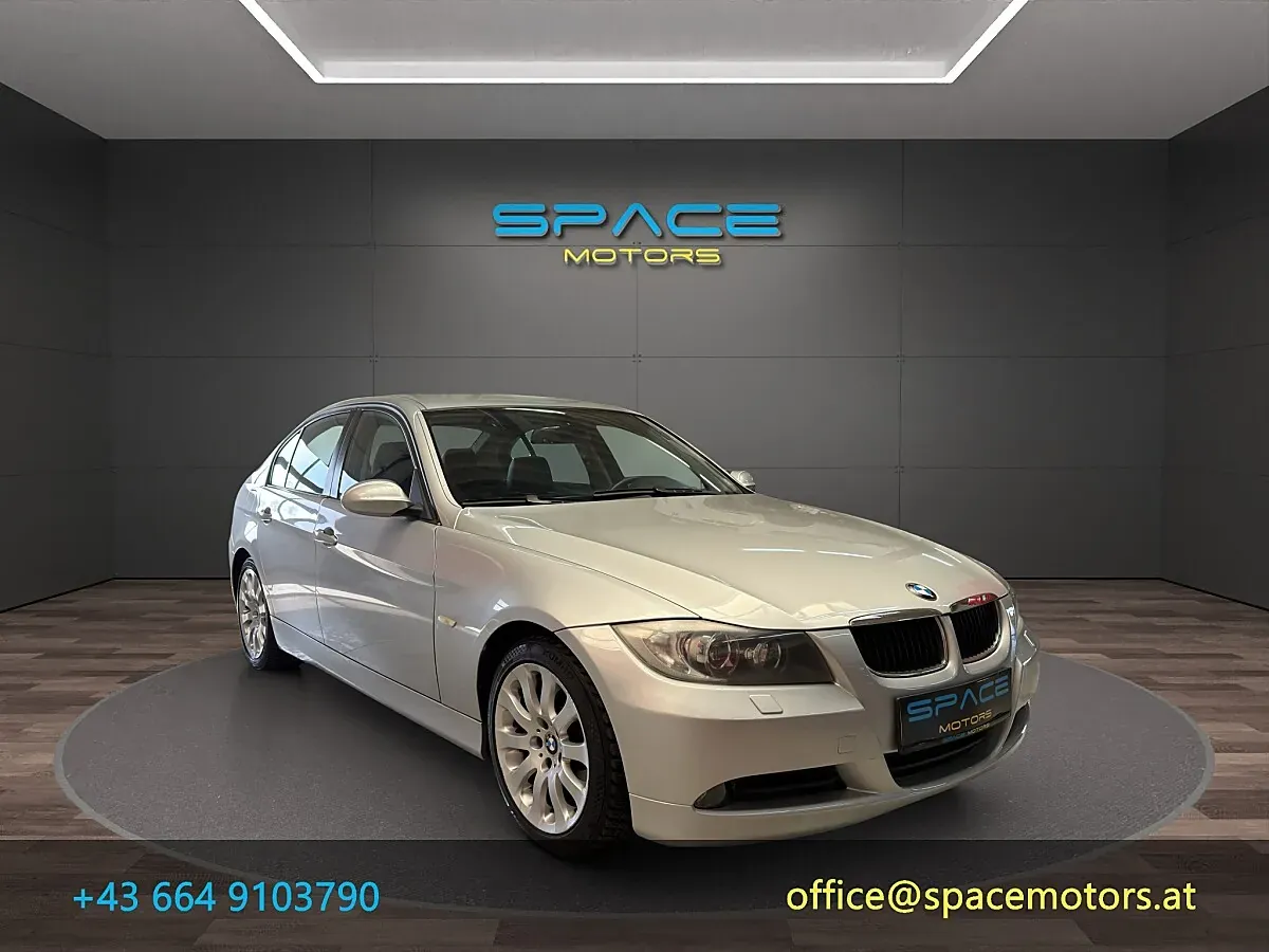 BMW 3 Series 2005 photo 3