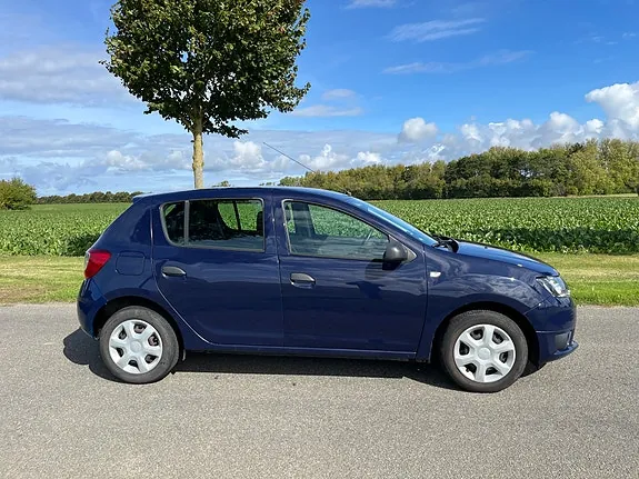 Dacia Sandero 2015 photo 4