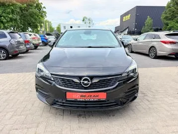 Opel Astra 2021 photo 2