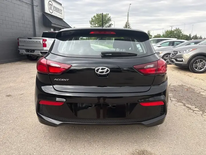 Hyundai Accent 2019 photo 4