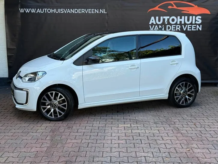 Volkswagen Up 2021 photo 3