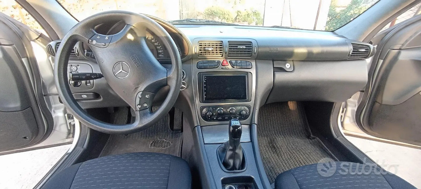 Mercedes-Benz C-Class 2002 photo 3