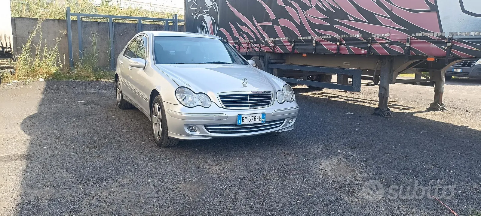 Mercedes-Benz C-Class 2002 photo 2