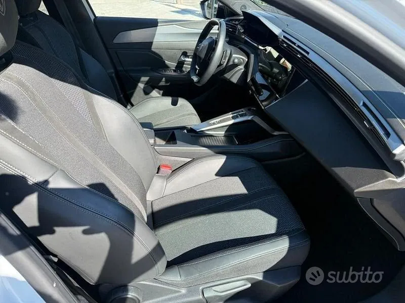 Peugeot 308 2025 photo 5