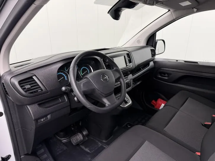 Opel Vivaro 2024 photo 3