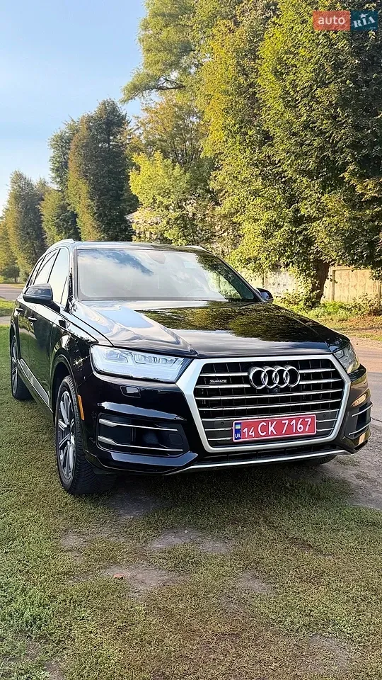 Audi Q7 2017 photo 3