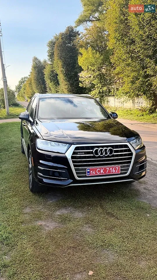 Audi Q7 2017 photo 4