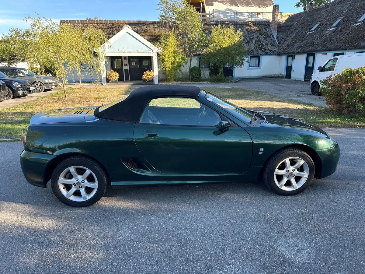 MG Mg Tf 2004 photo 3