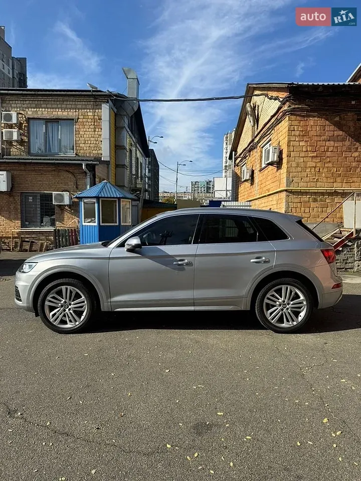 Audi Q5 2018 photo 4