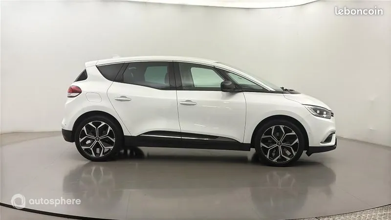 Renault Scenic 2022 photo 4