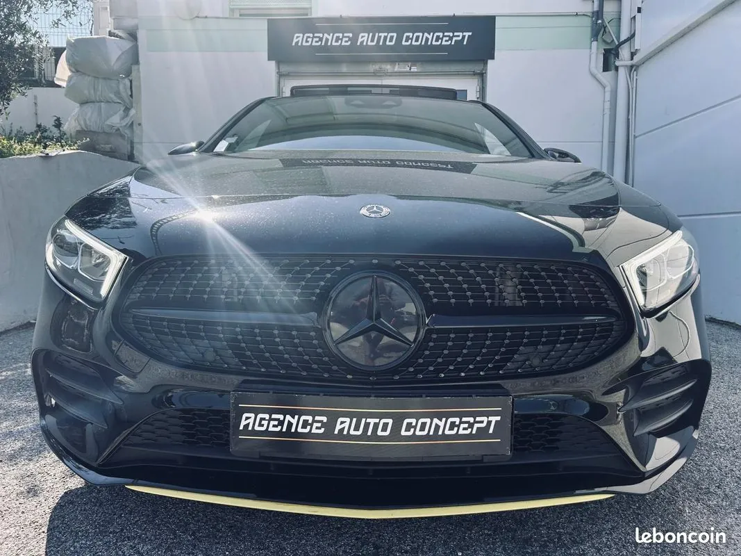 Mercedes-Benz A-Class 2018 photo 2