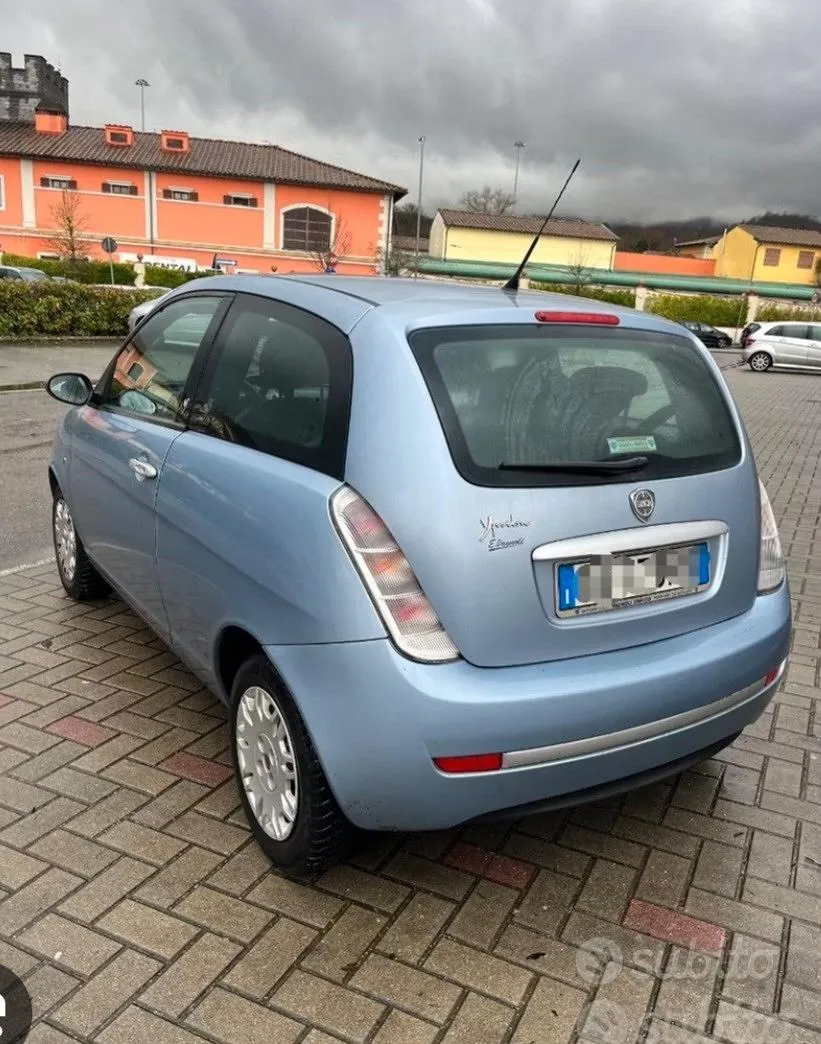 Lancia Ypsilon 2005 photo 2