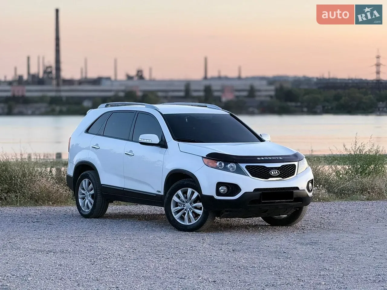 Kia Sorento 2011 photo 4