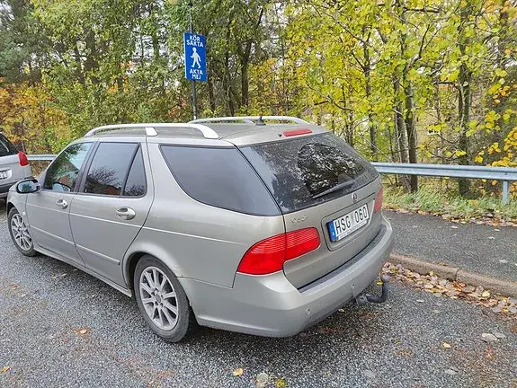 Saab 9-5 2009 photo 3