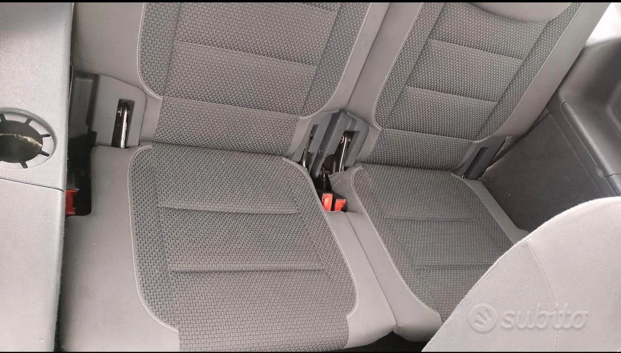 Volkswagen Tiguan 2011 photo 3