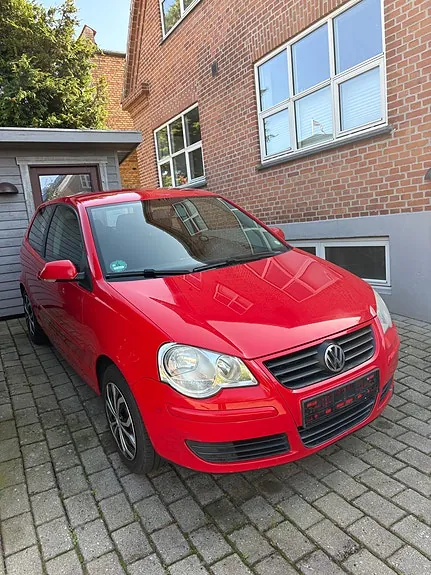 Volkswagen Polo 2006 photo 2