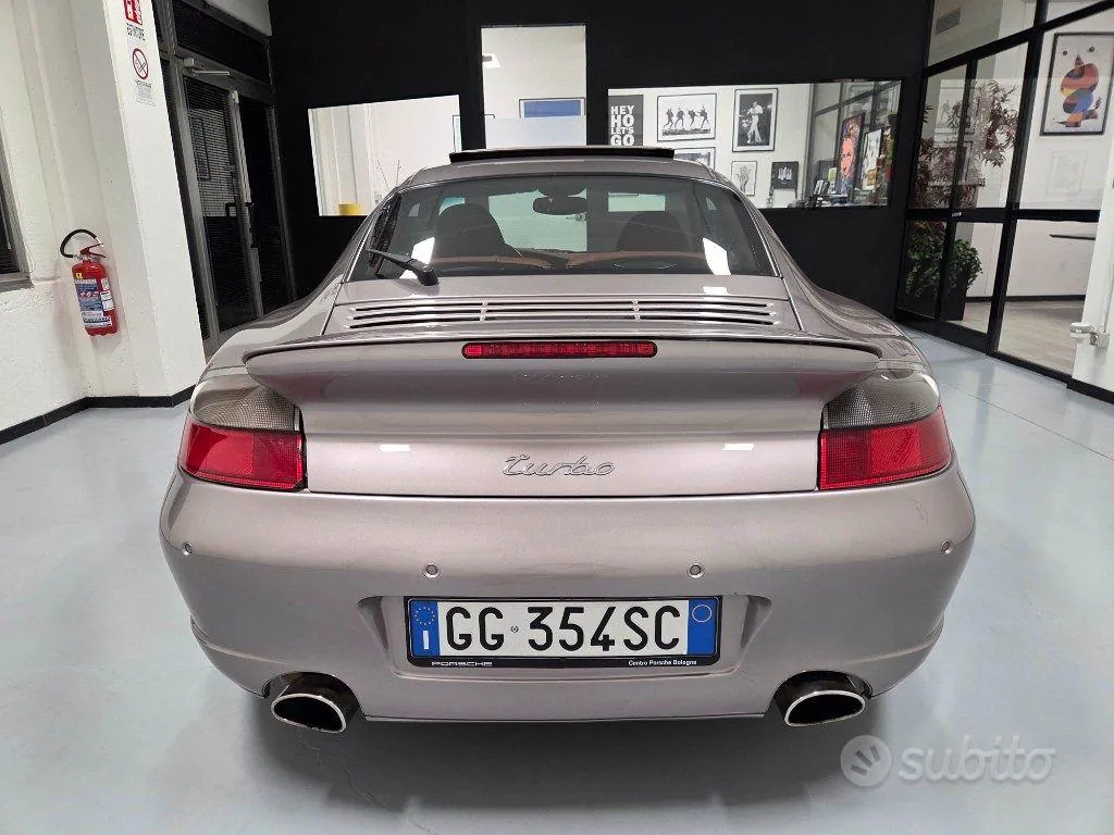 Porsche 911 2002 photo 5