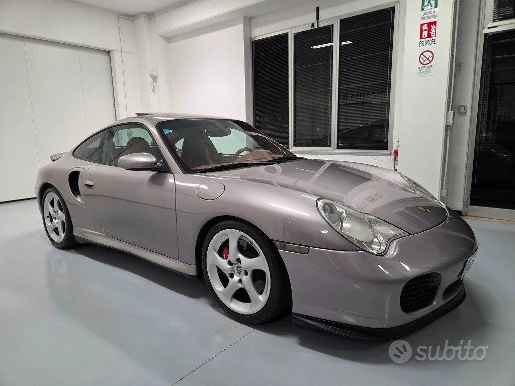 Porsche 911 2002 photo 3