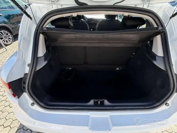 Renault Clio Iv 2014 photo 5