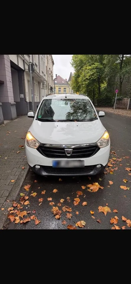 Dacia Lodgy