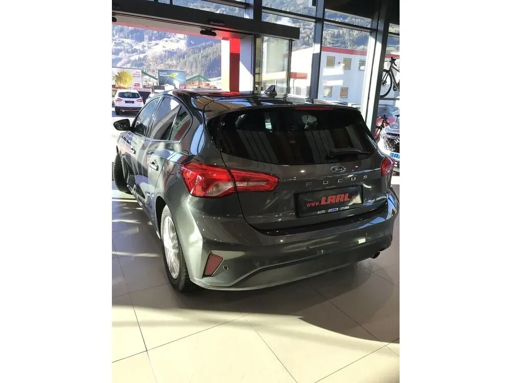 Ford Focus 2020 photo 3