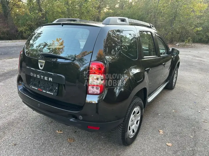 Dacia Duster 2014 photo 4