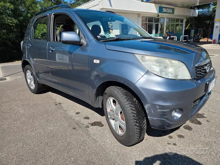 Daihatsu Terios 2010 photo 3